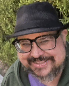 Griff the Filker Music GoH at Loscon 52